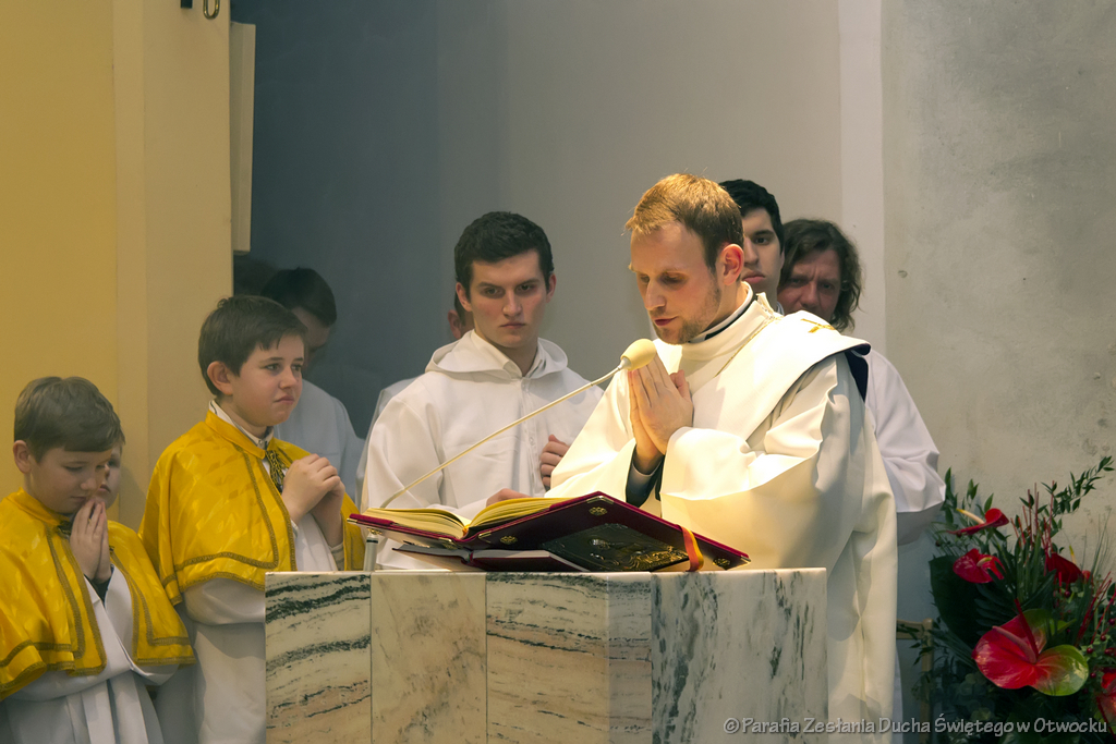 W Paschalna 044