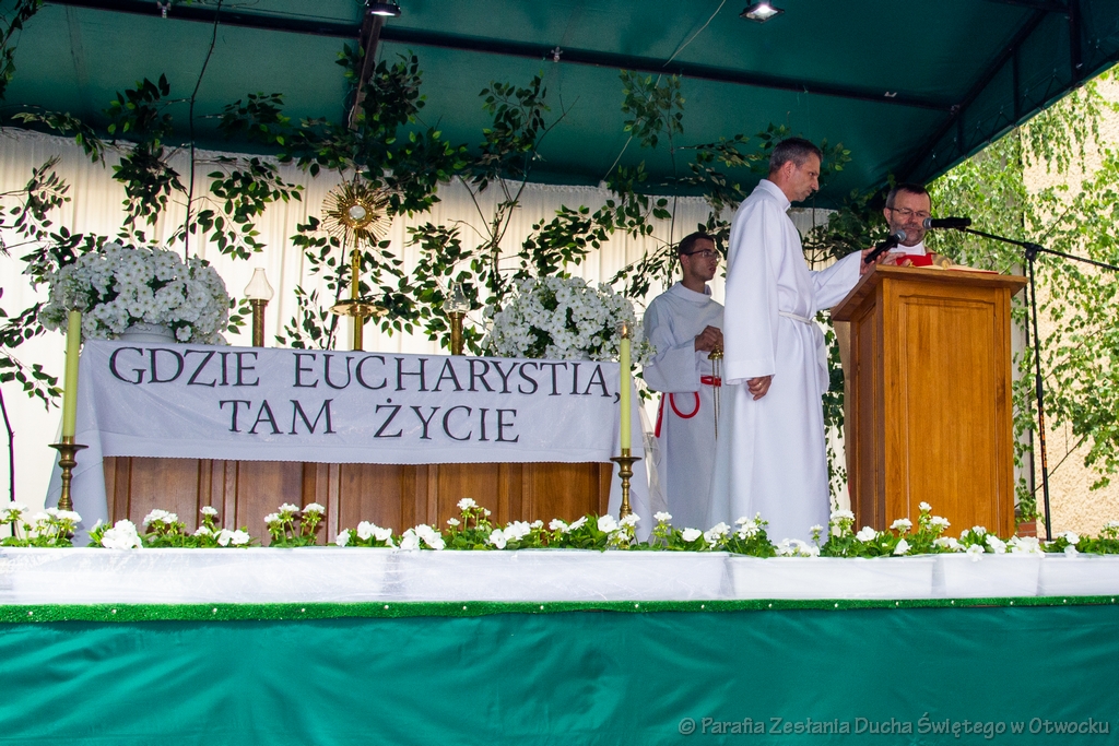 Boze Cialo 241