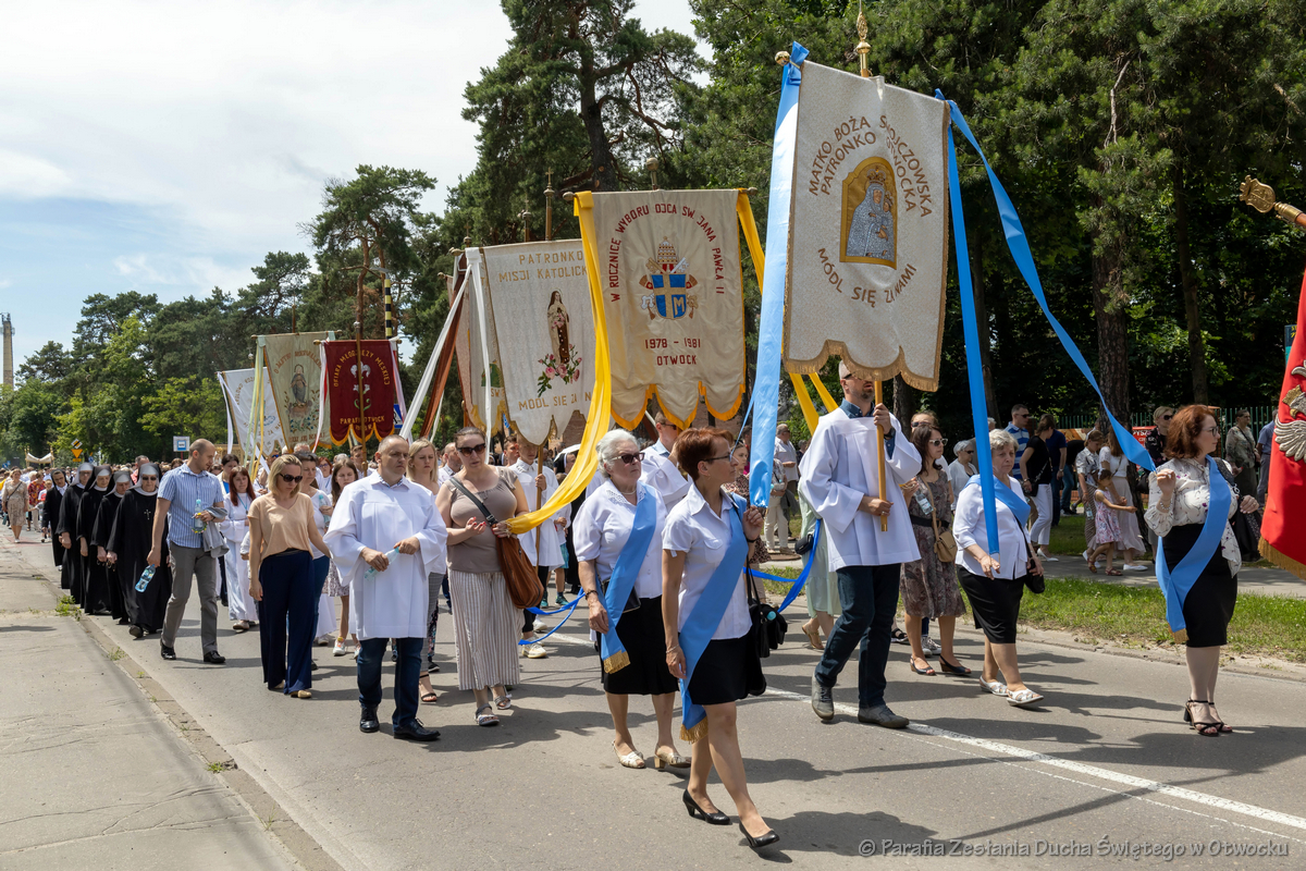 Procesja 108