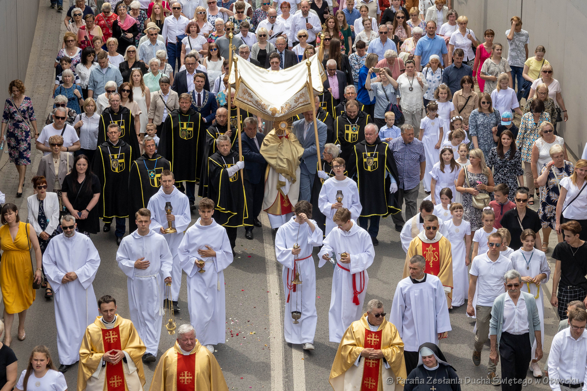 Procesja 121